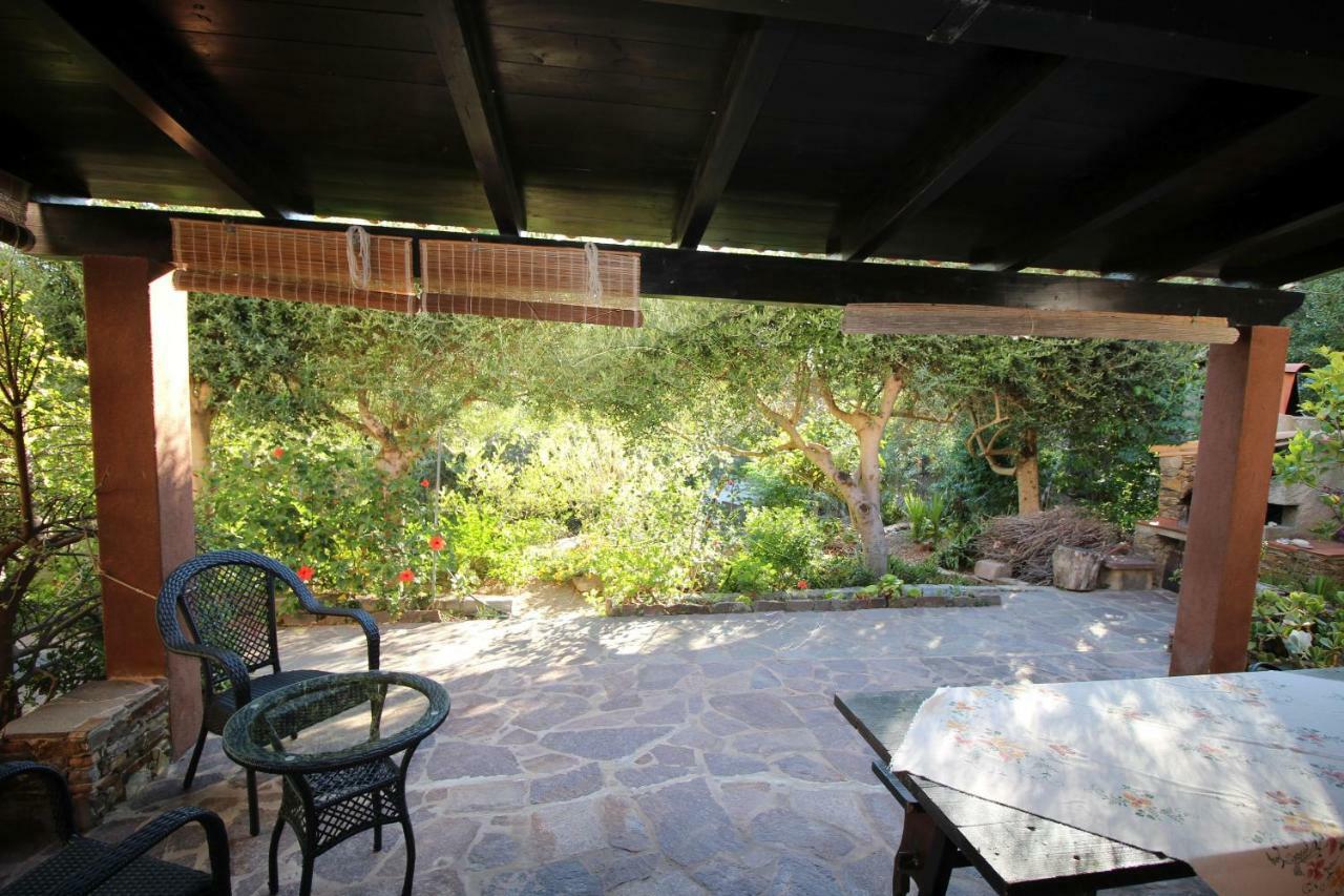 Appartamento Con Giardino Торре-дей-Корсарі Екстер'єр фото